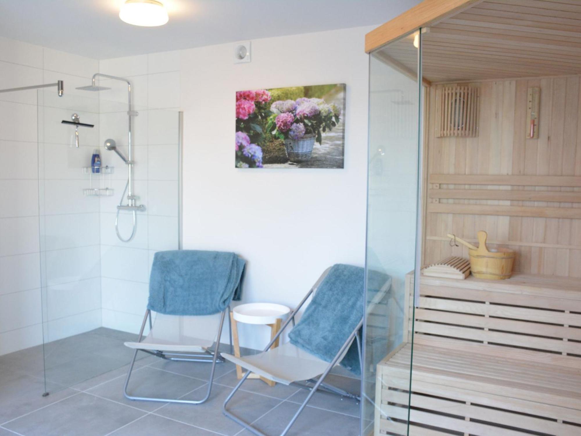 Tasteful In Waimes With Sauna